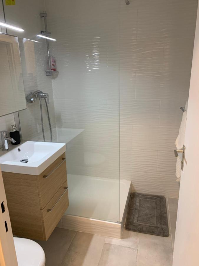 Апартаменты Lovely Studio Saint Jean Cachan, 20 Minutes From Luxembourg Gardens On Rer B And 350 M From Bagneux Rer B Экстерьер фото